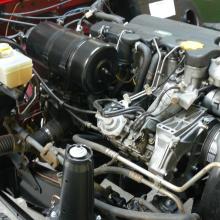 The 300 TDI engine is now reassembled and cleaned up and is fitted to the chassi