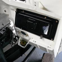 The range rover classic bulkhead is now in place