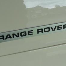 The range rover 2 door scuttle badges have now been fitted